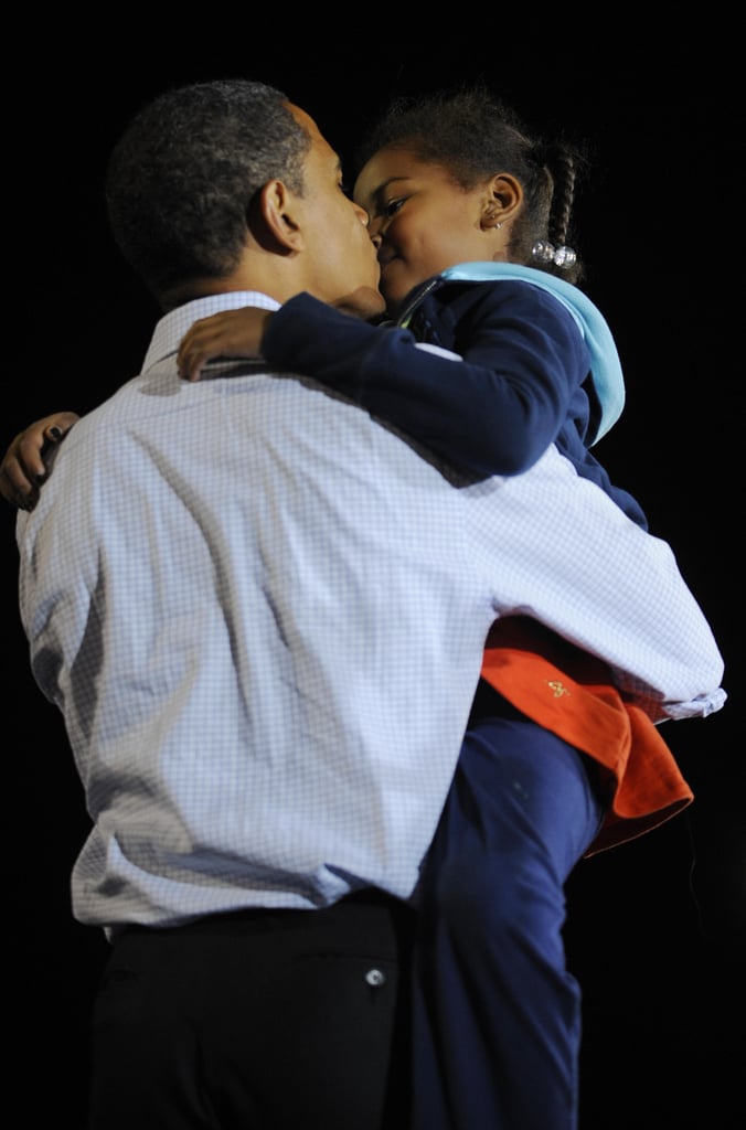 Barack Obama Cute Moments With Sasha and Malia