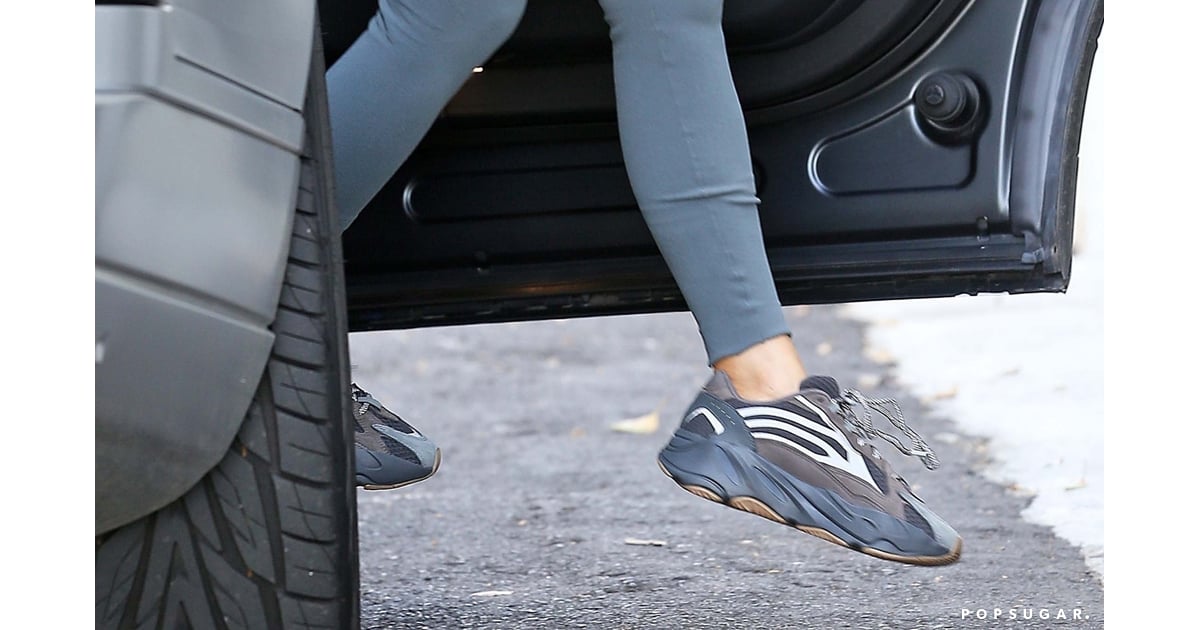 kim kardashian yeezy boost 700