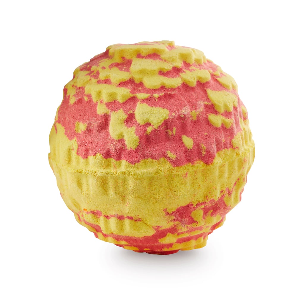 Lush's Día de Muertos Cempasúchil Bath Bomb