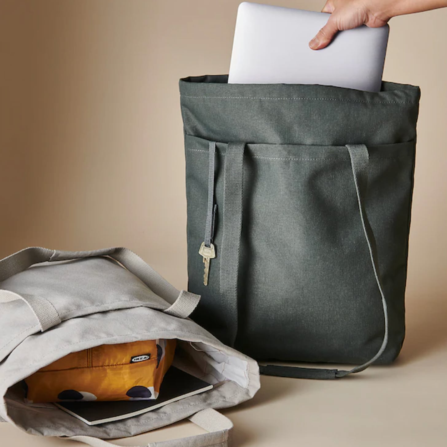majoor Vuil tactiek This Ikea Drömsäck Tote Bag Is Taking Over TikTok | POPSUGAR Smart Living