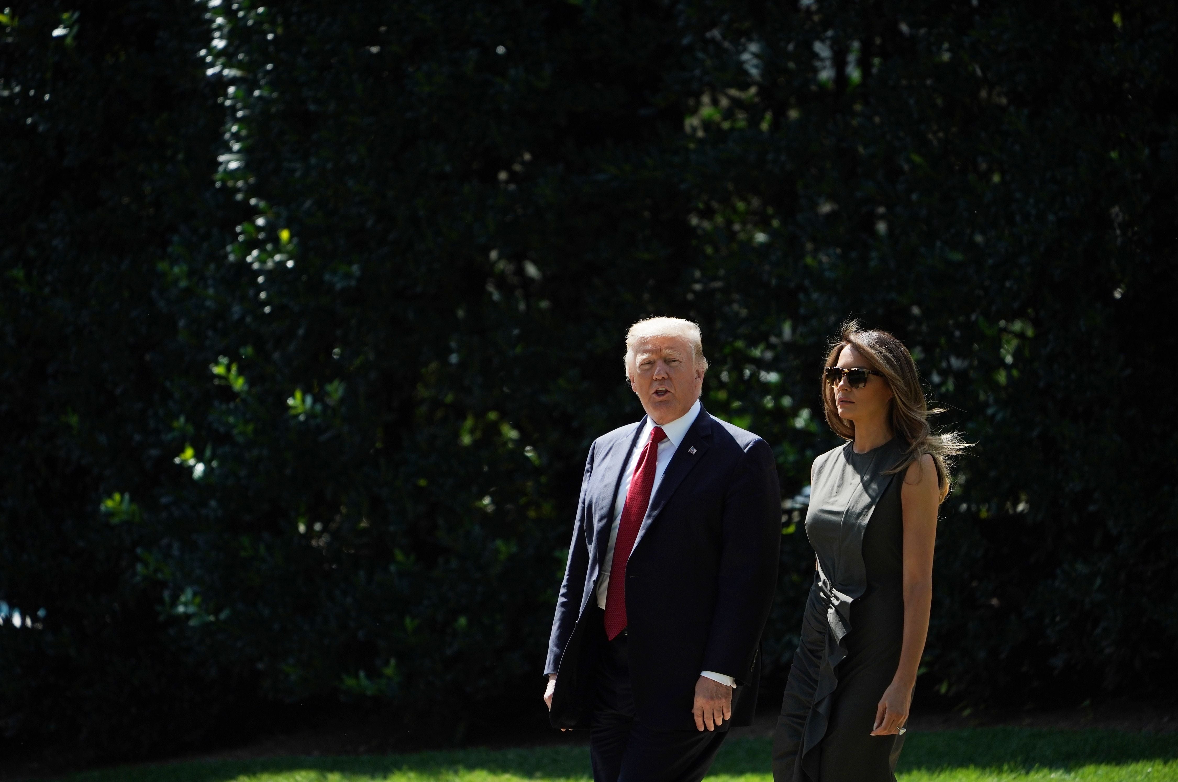 Melania Trump Wearing Green Dress and Leopard Heels | PS Fashion