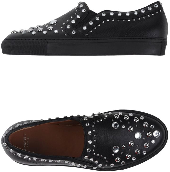 Givenchy Sneakers ($906)