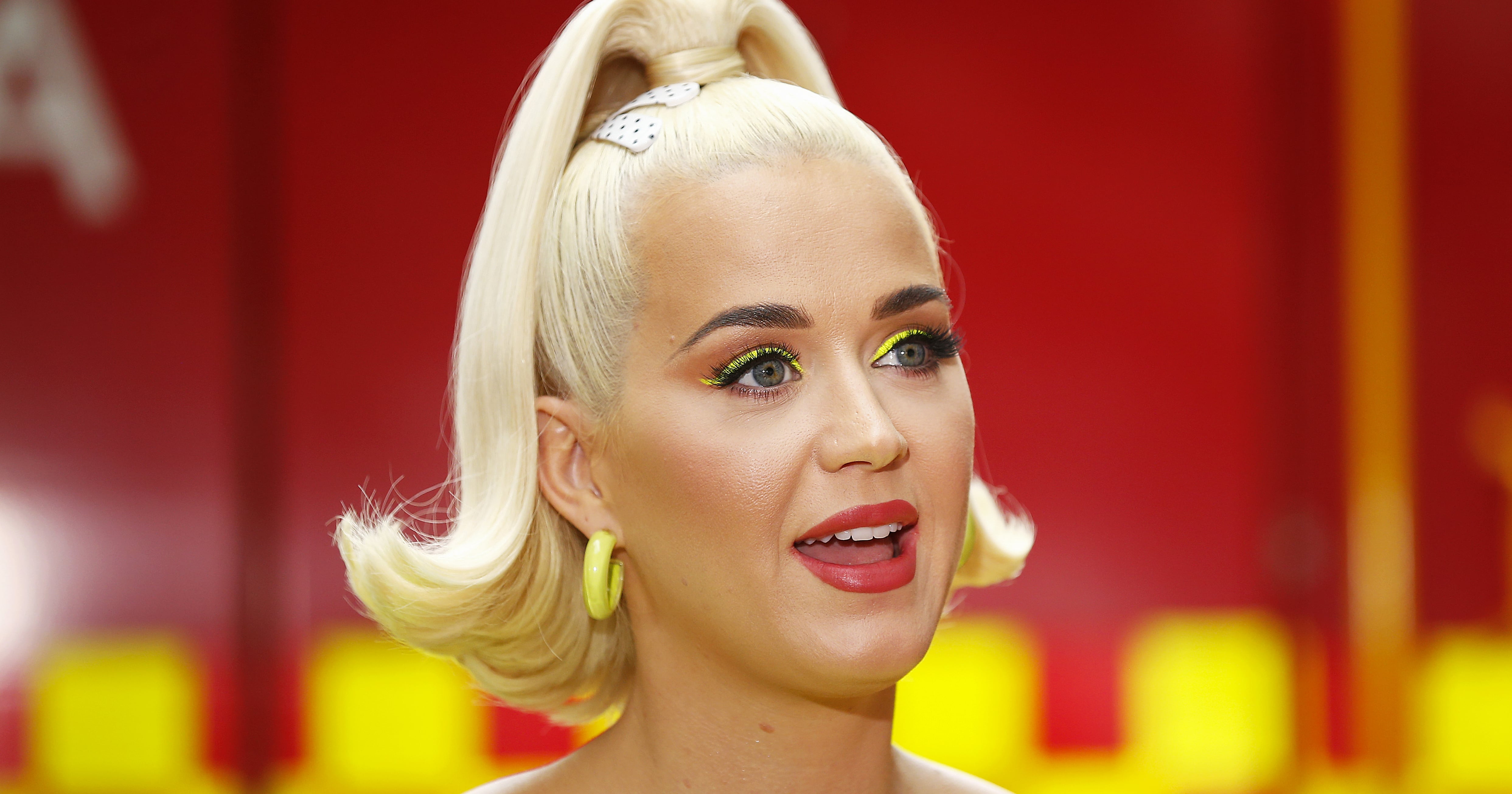 Katy Perry Tweets About Motherhood and Paid Maternity Leave | POPSUGAR ...