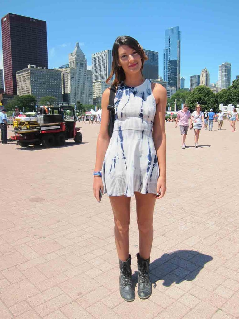 Melissa's fitted Akira dress was the perfect subtle nod to all the tie-dye seen at this year's festival. The figure-flattering silhouette also served as the perfect mashup to her more masculine Topshop boots.