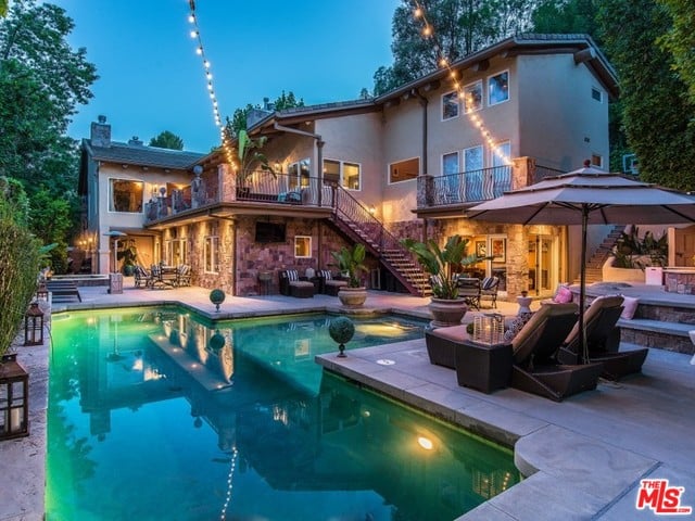 Pictures of Nick and Vanessa Lachey's Encino, CA, Home