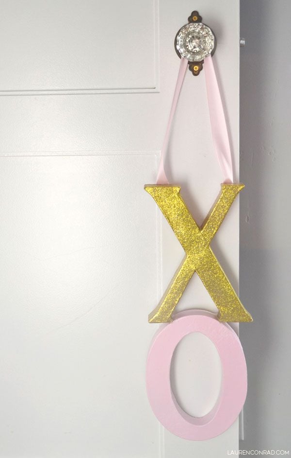 DIY XO Door Hanger