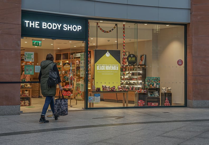 BELFAST, UNITED KINGDOM - 2020/11/16: A customer seen entering The Body Shop. (Photo by Michael McNerney/SOPA Images/LightRocket via Getty Images)