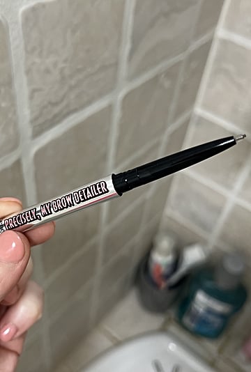 Benefit Cosmetics Precisely, My Brow Detailer Review