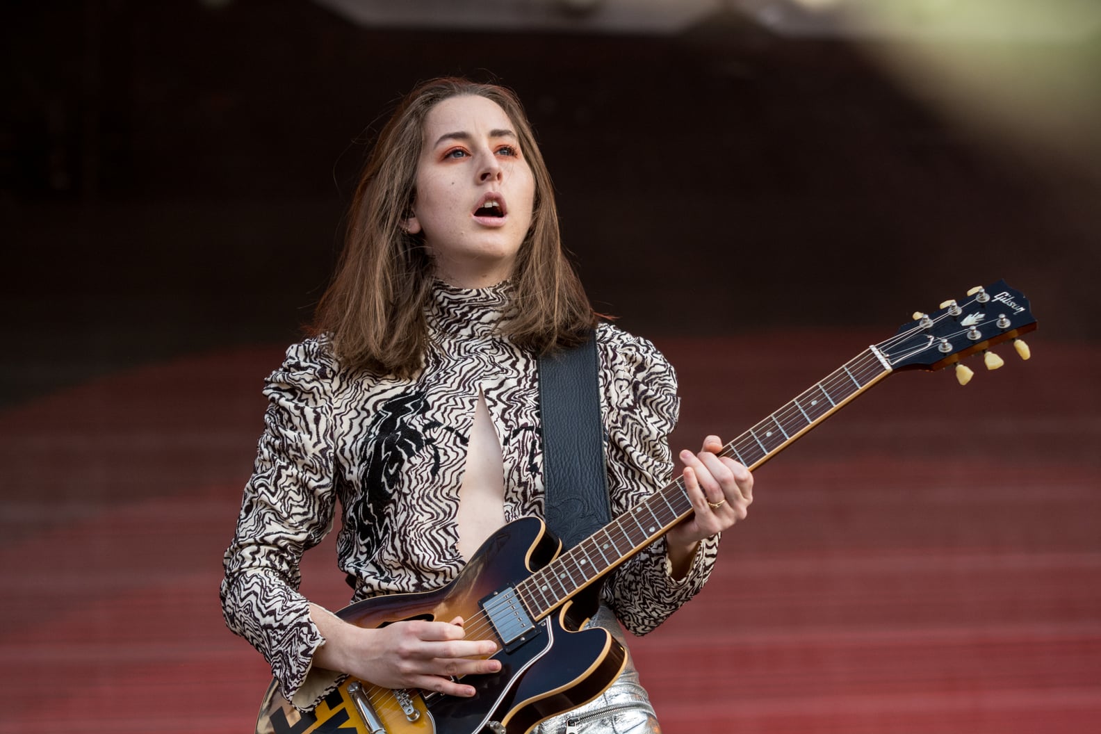 Who Is Alana Haim? 7 Facts About the Singer-Turned-Actress | PS Celebrity