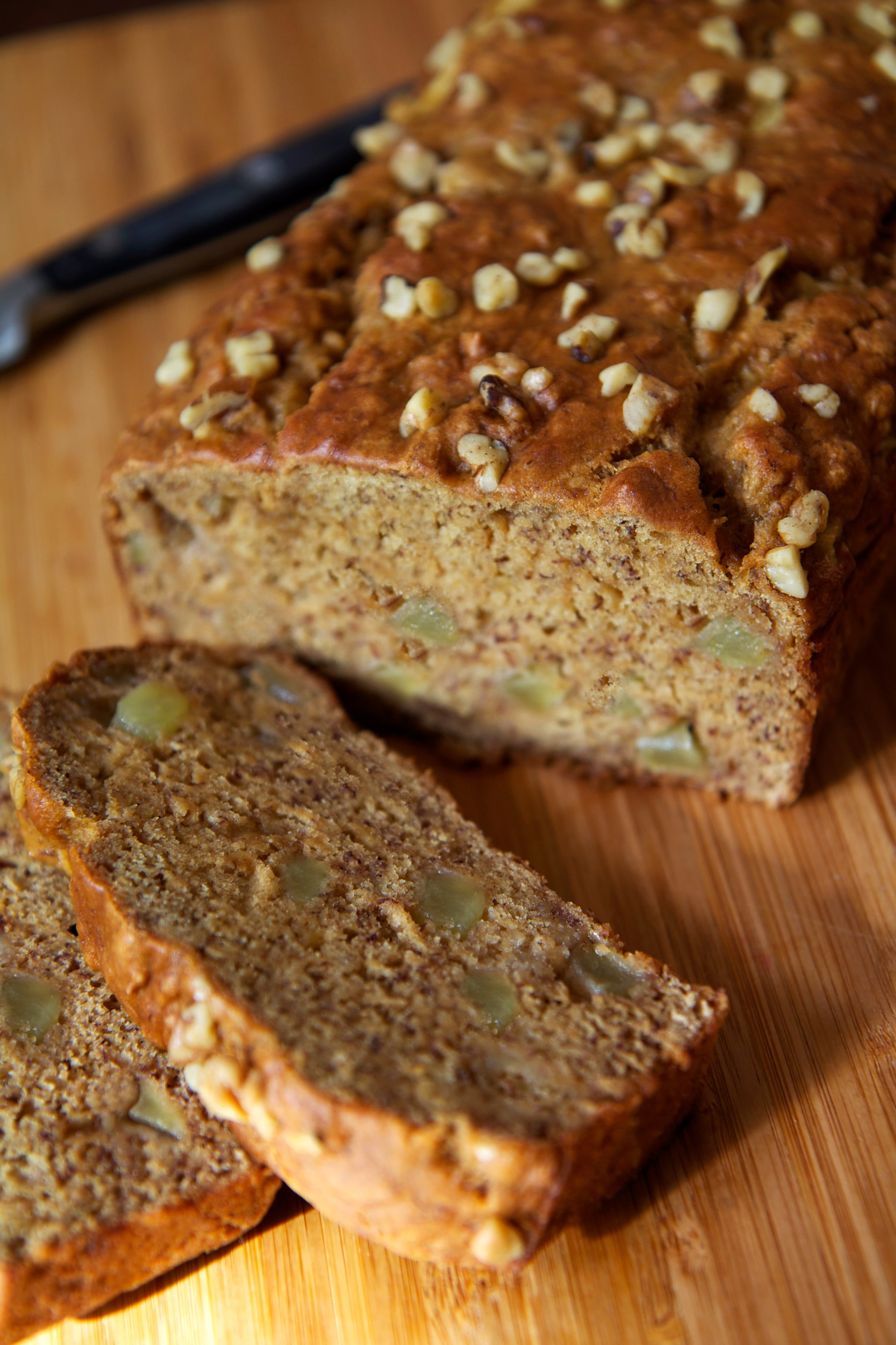 Low-Fat Vegan Banana Apple Chunk Bread