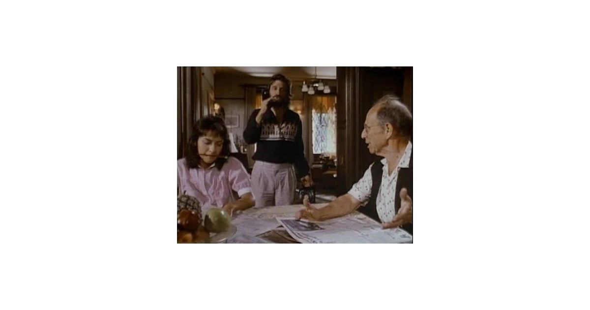 Batteries Not Included Best SciFi Movies on Netflix 2018 POPSUGAR