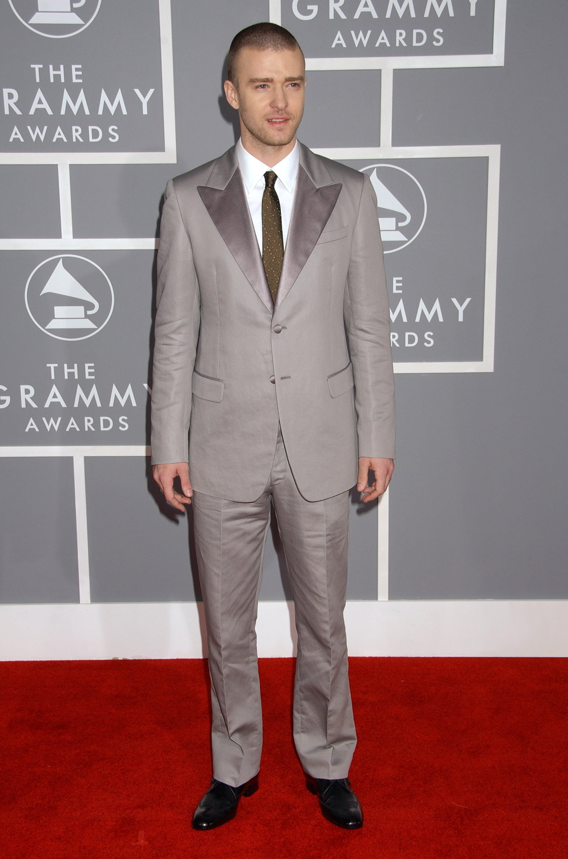 Justin hit the red carpet in a silvery-gray and tie at the | Wonder Justin Timberlake Is All About the Suit and Tie | POPSUGAR Fashion Photo 10