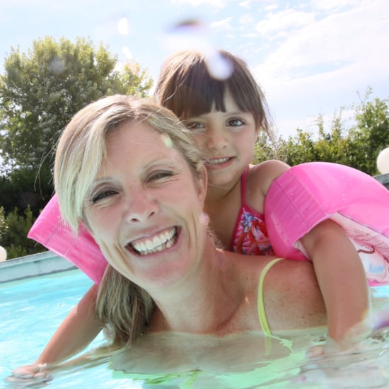 5-Year-Old Girl Saves Mom's Life in Swimming Pool