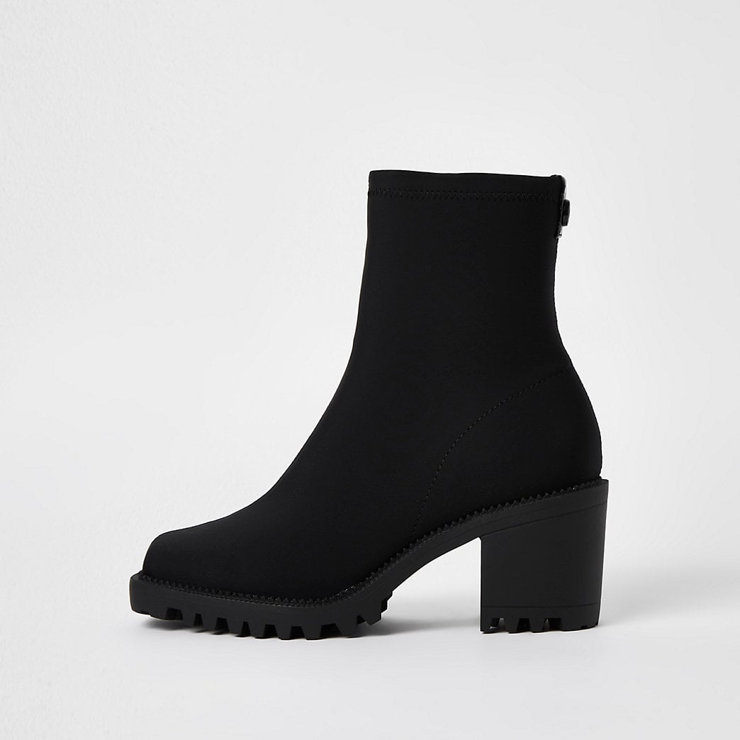 Grijp heroïne Ontbering Classic Black Boots: River Island Black Chunky Boots | River Island Has a  Bunch of Adorable Staples, and These 13 Are All Under $100 | POPSUGAR  Fashion Photo 11
