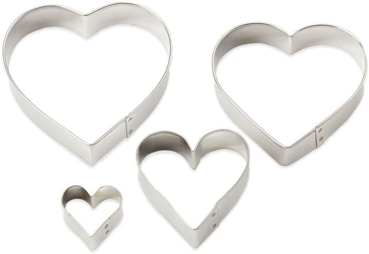 Bed Bath & Beyond Ann Clark 4-Piece Heart-Shaped Cookie Cutter Set