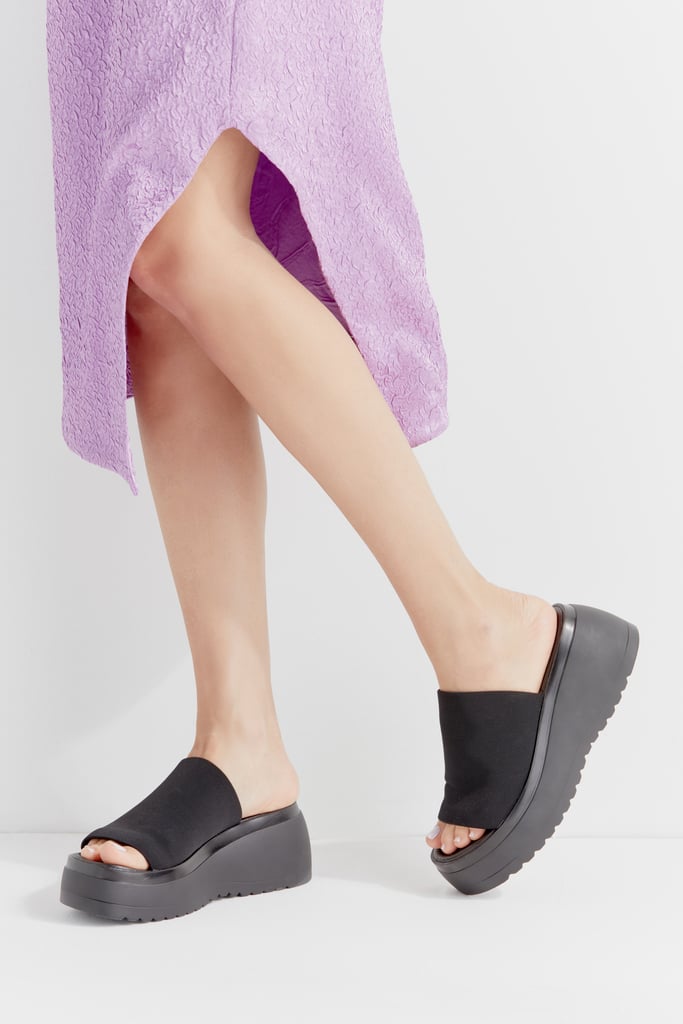 Steve Madden UO Exclusive Slinky Platform Sandal | Steve Madden Urban Outfitters Collection 2019 
