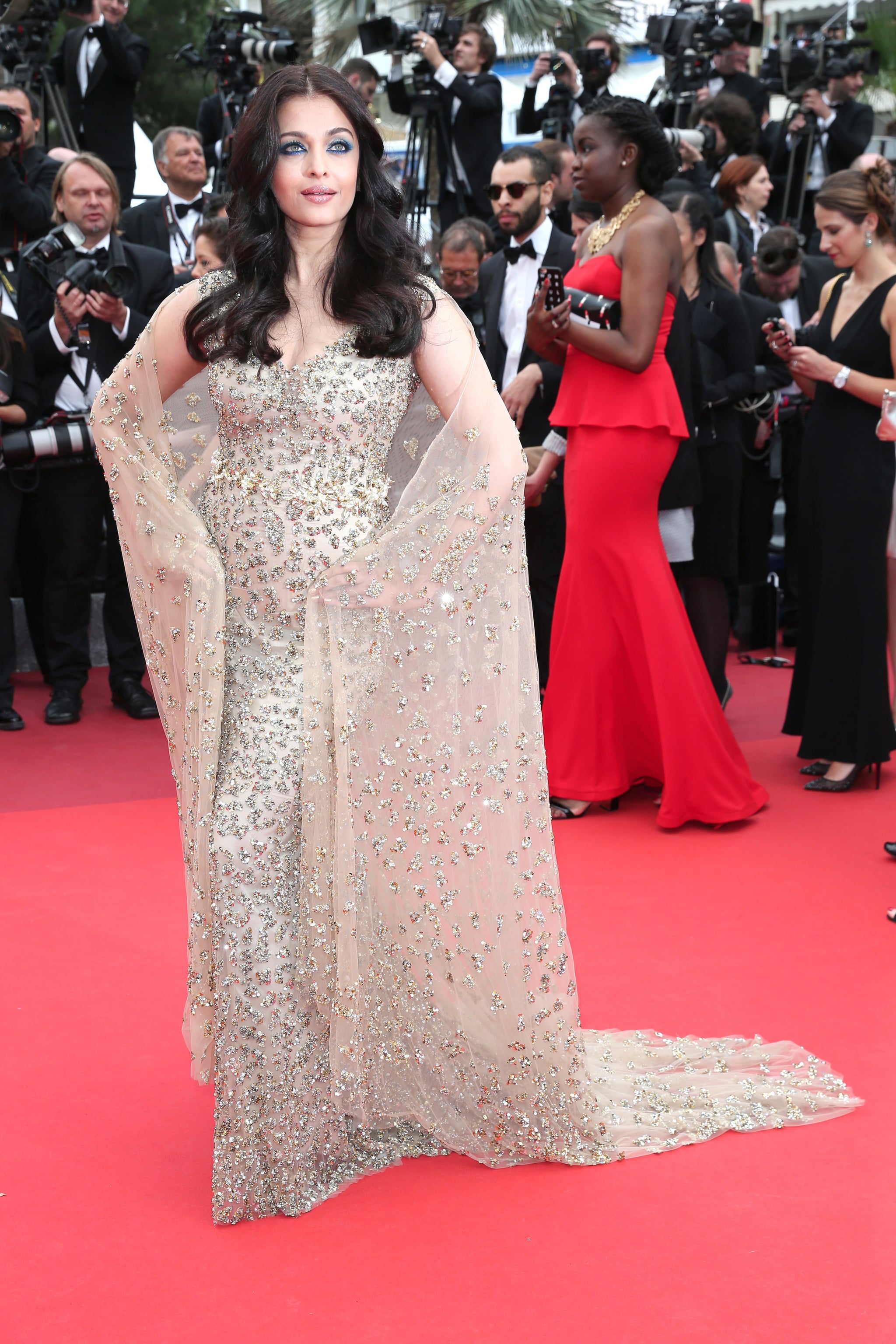 From Rihanna to Aishwarya Rai: 15 iconic fashion moments from Cannes red  carpet - News