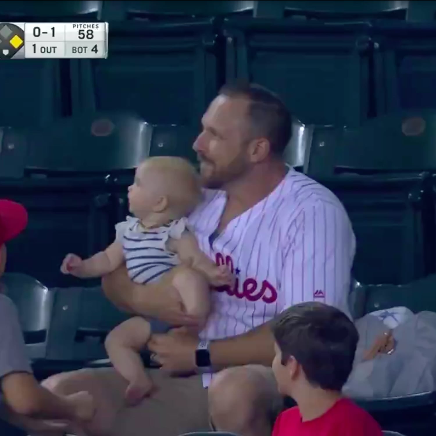 Dad Catches Foul Ball While Holding Baby At Phillies Game Popsugar Family