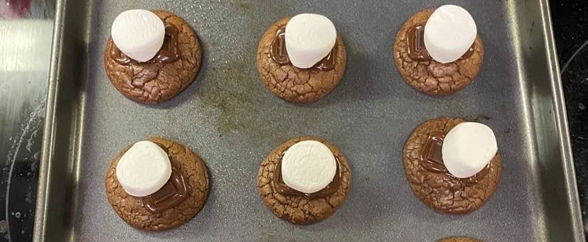 Hot Chocolate Cookie Recipe and Photos