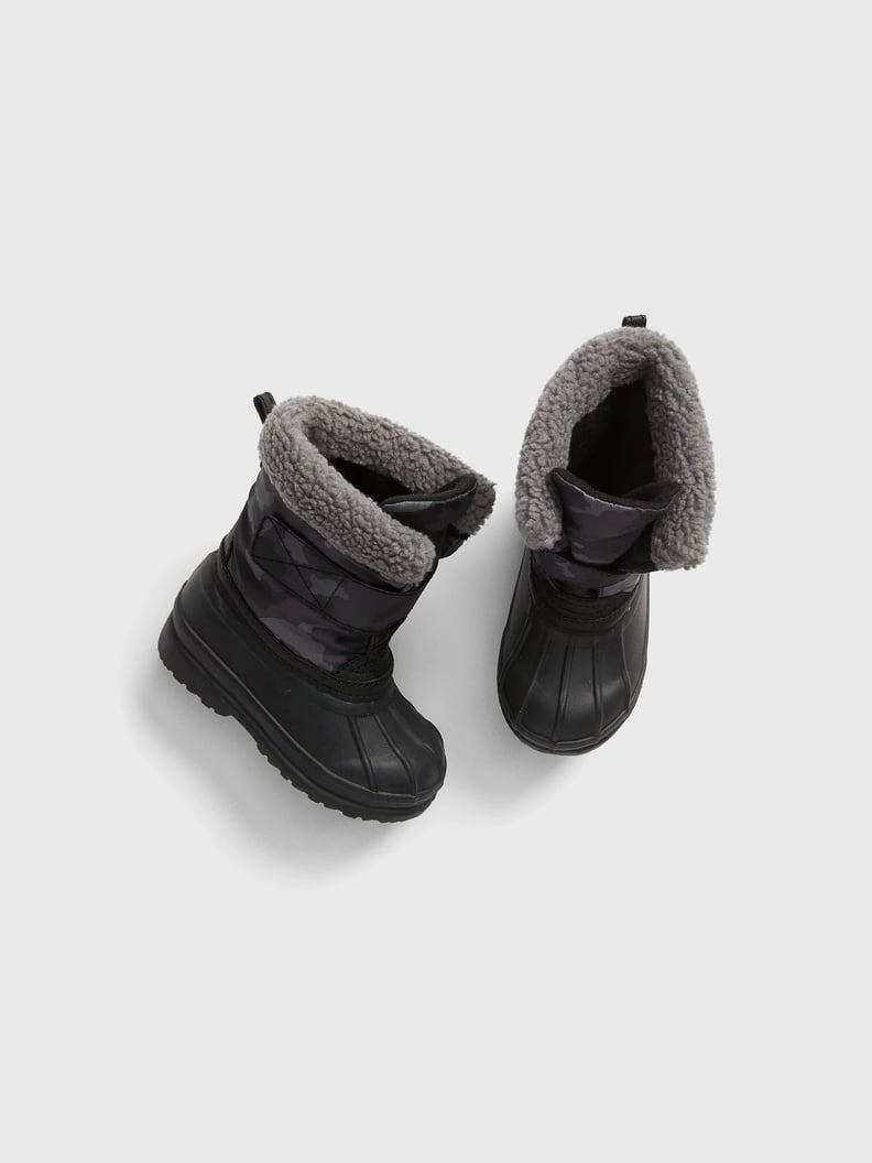 Gap Sherpa-Lined Snow Boots