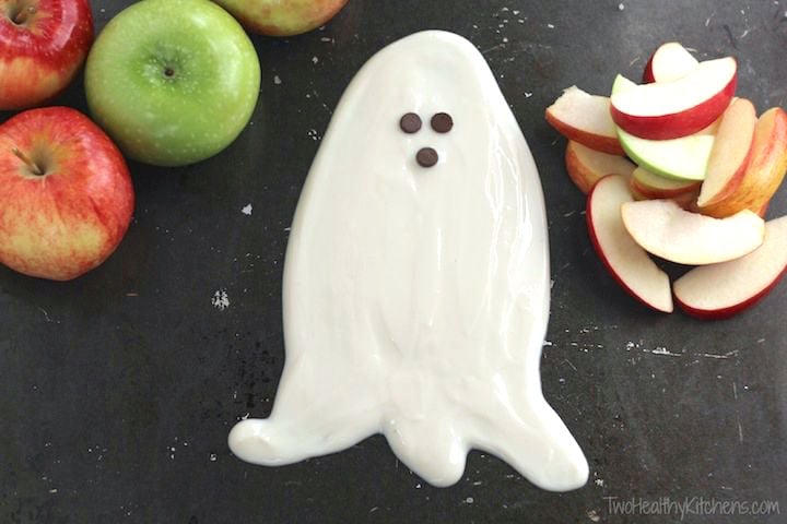 Ghostly Fruit Dip