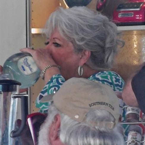 Paula Deen Riding Robert Irvine Picture 2014