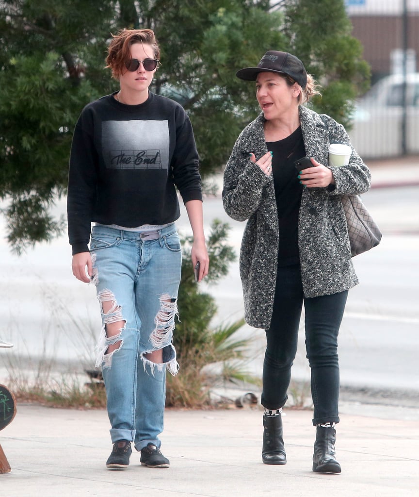 teori cerebrum Karriere Kristen Stewart With Lindsey Byrnes in LA | Photos | POPSUGAR Celebrity