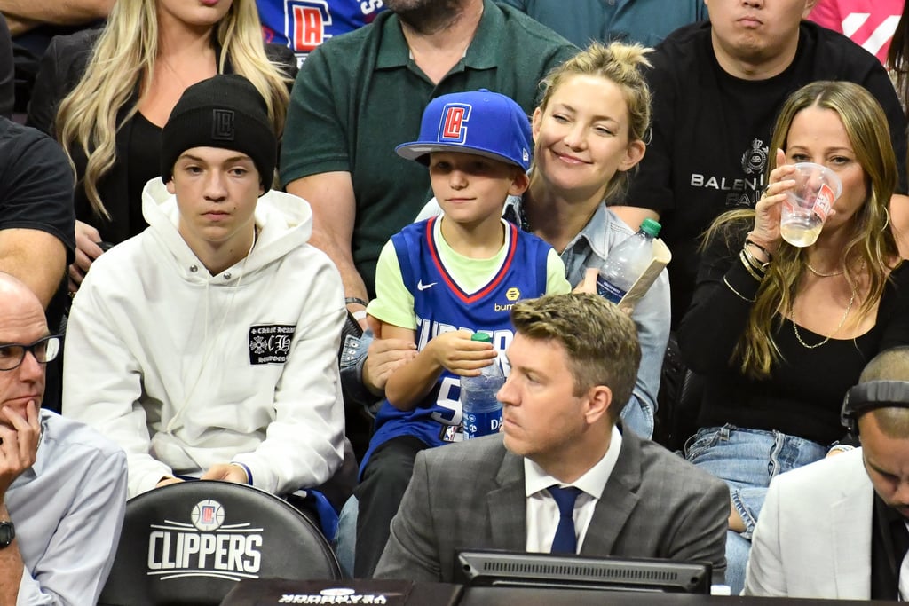 Kate Hudson at Los Angeles Clippers Game With Kids
