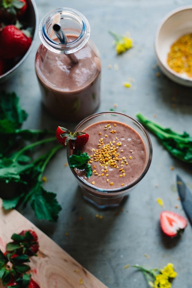 Bee Pollen and Broccoli Rabe Smoothie