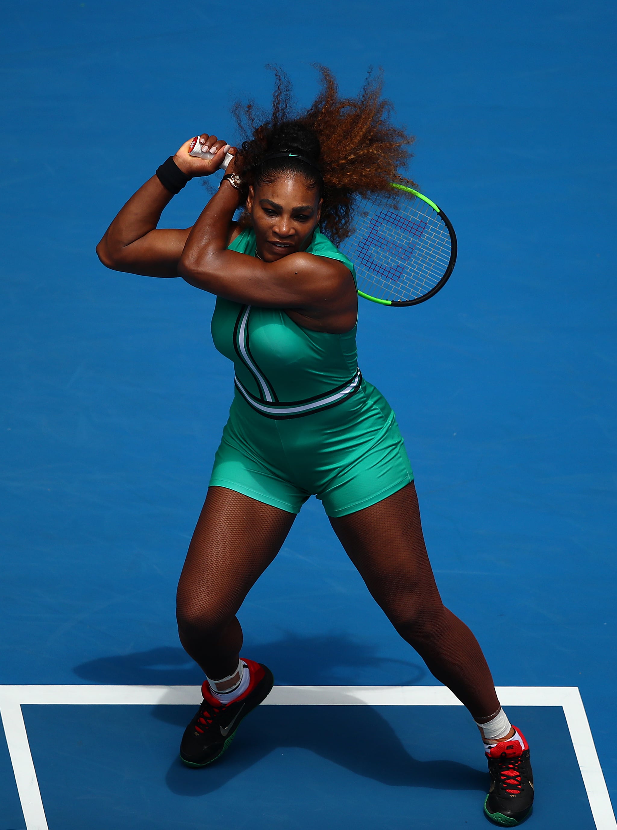 Oblicuo puede escotilla Serena Williams's Green Bodysuit at the Australian Open 2019 | POPSUGAR  Fashion