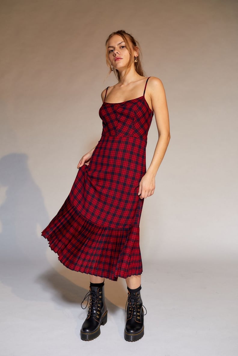 Holiday Grunge: UO Waldorf Plaid Pleated Midi Dress