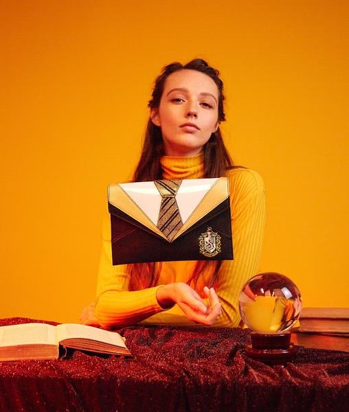 Hufflepuff Uniform Clutch