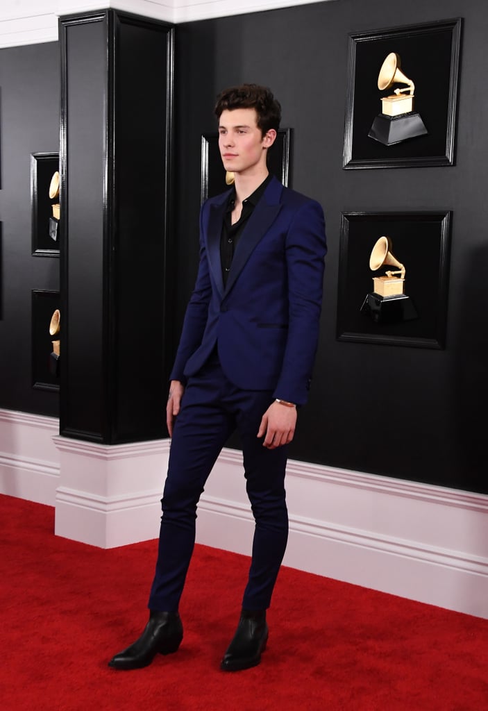 Hot Pictures of Shawn Mendes