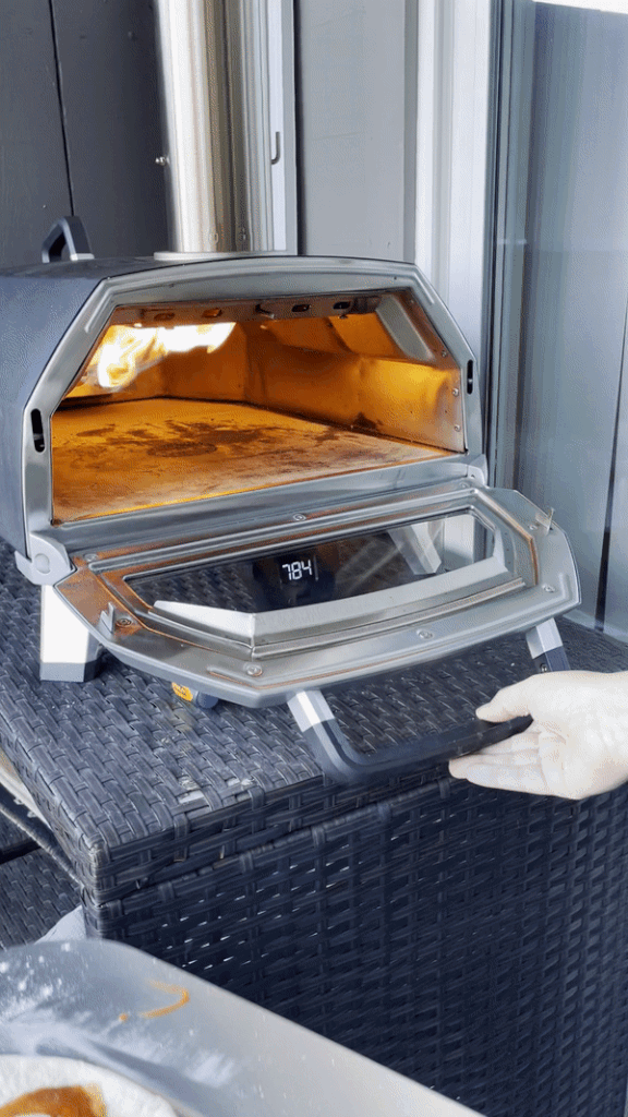 The Foodie Couple: What's Worth Noting on the Ooni Pizza Oven