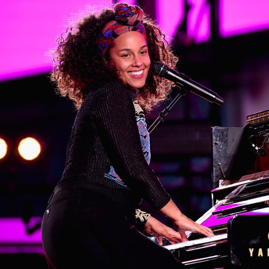 Alicia Keys and Jay Z Perform "Empire State of Mind" in NYC