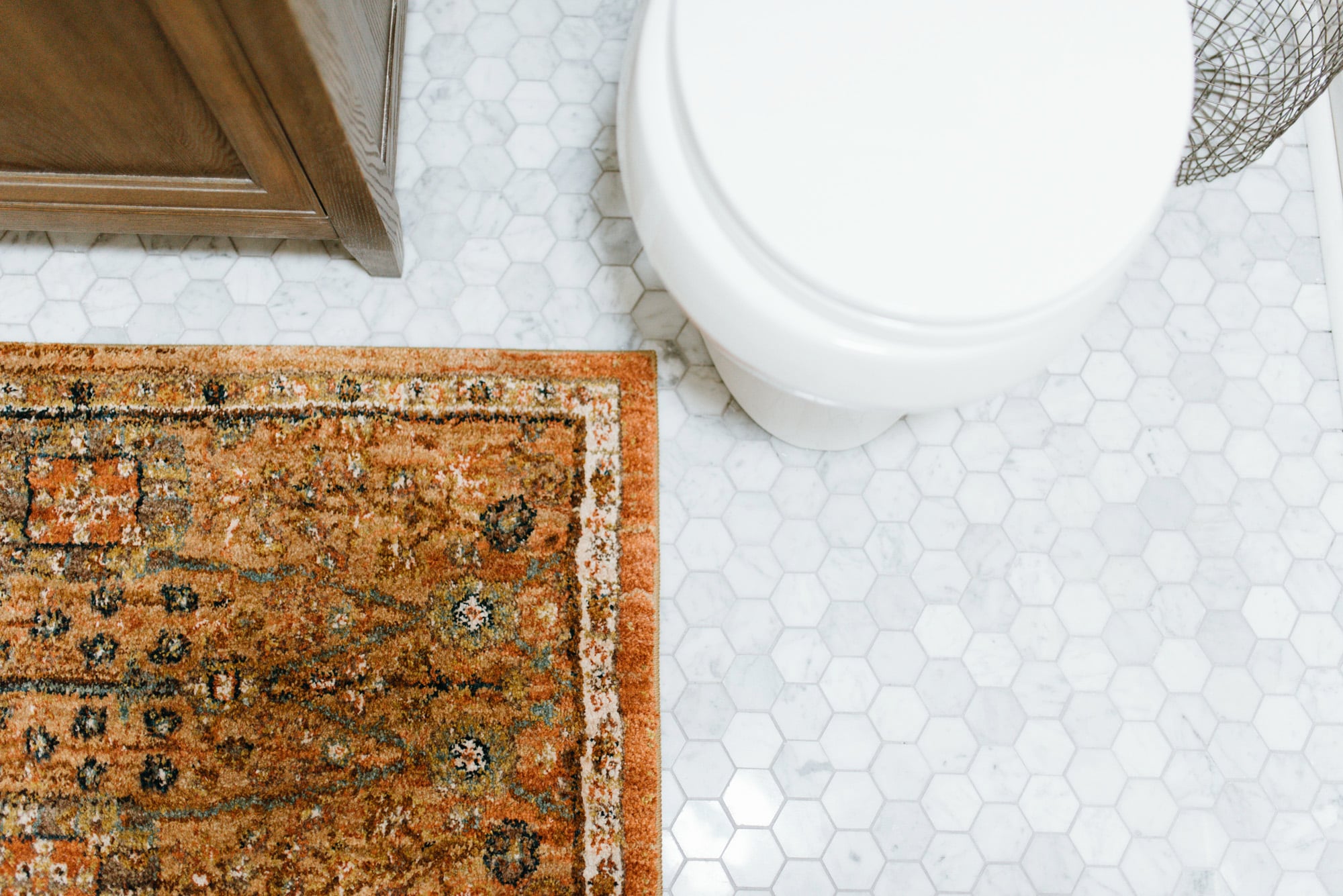 Use A Small Rug Instead Of A Bath Mat How To Get A Designer