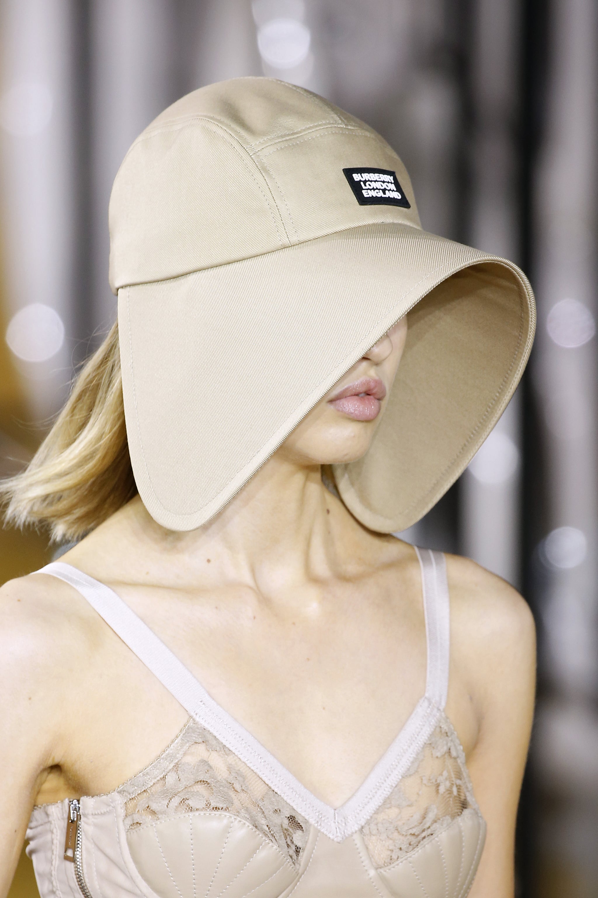 A Hat on the Burberry Runway at London Fashion Week | The Spring Accessory  Trends That Will Make Every Single Outfit Stand Out | POPSUGAR Fashion  Photo 122