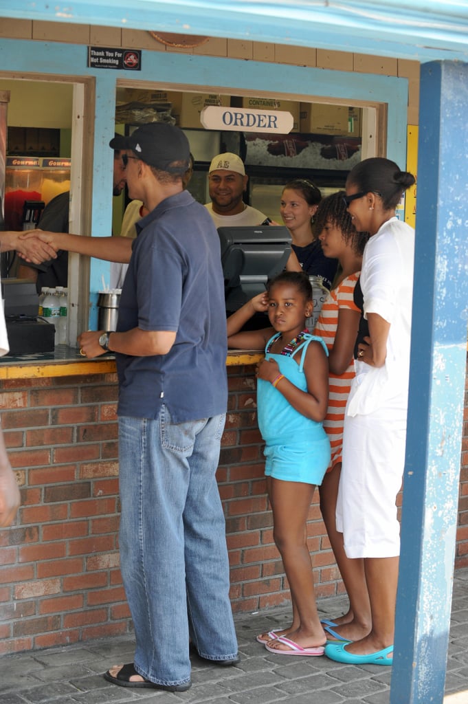 Ordering ice cream with her kids during a 2009 trip to Martha's Vineyard.