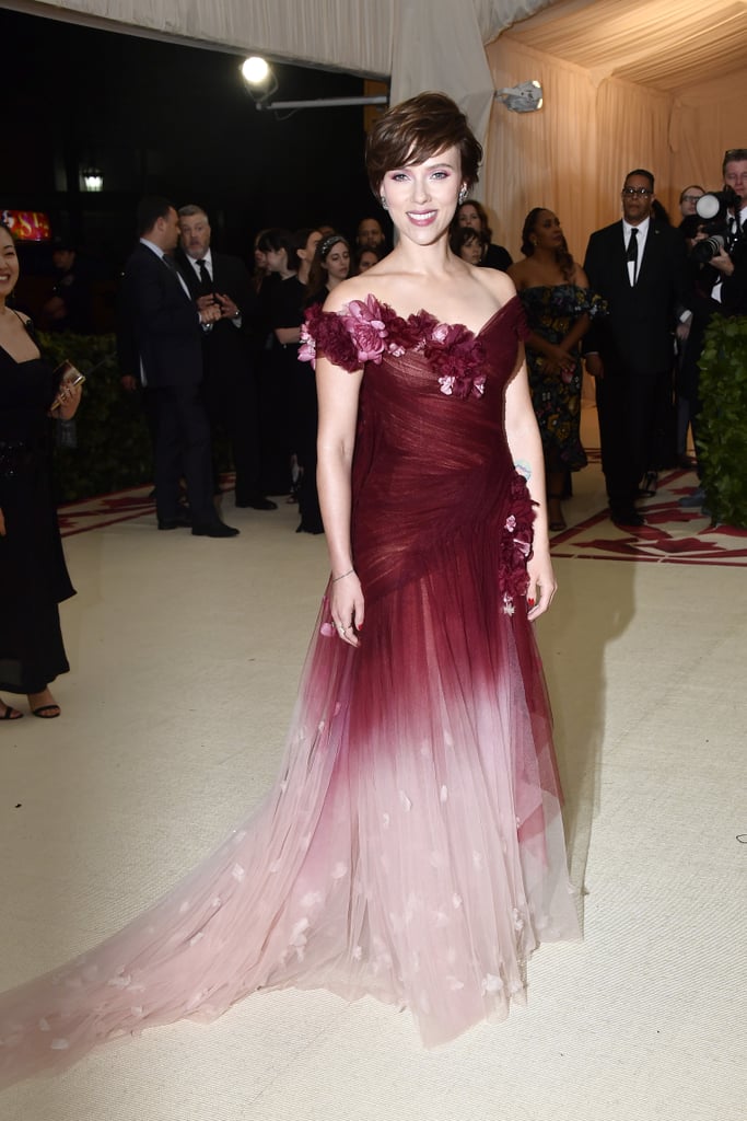 Scarlett Johansson and Colin Jost at 2018 Met Gala Photos