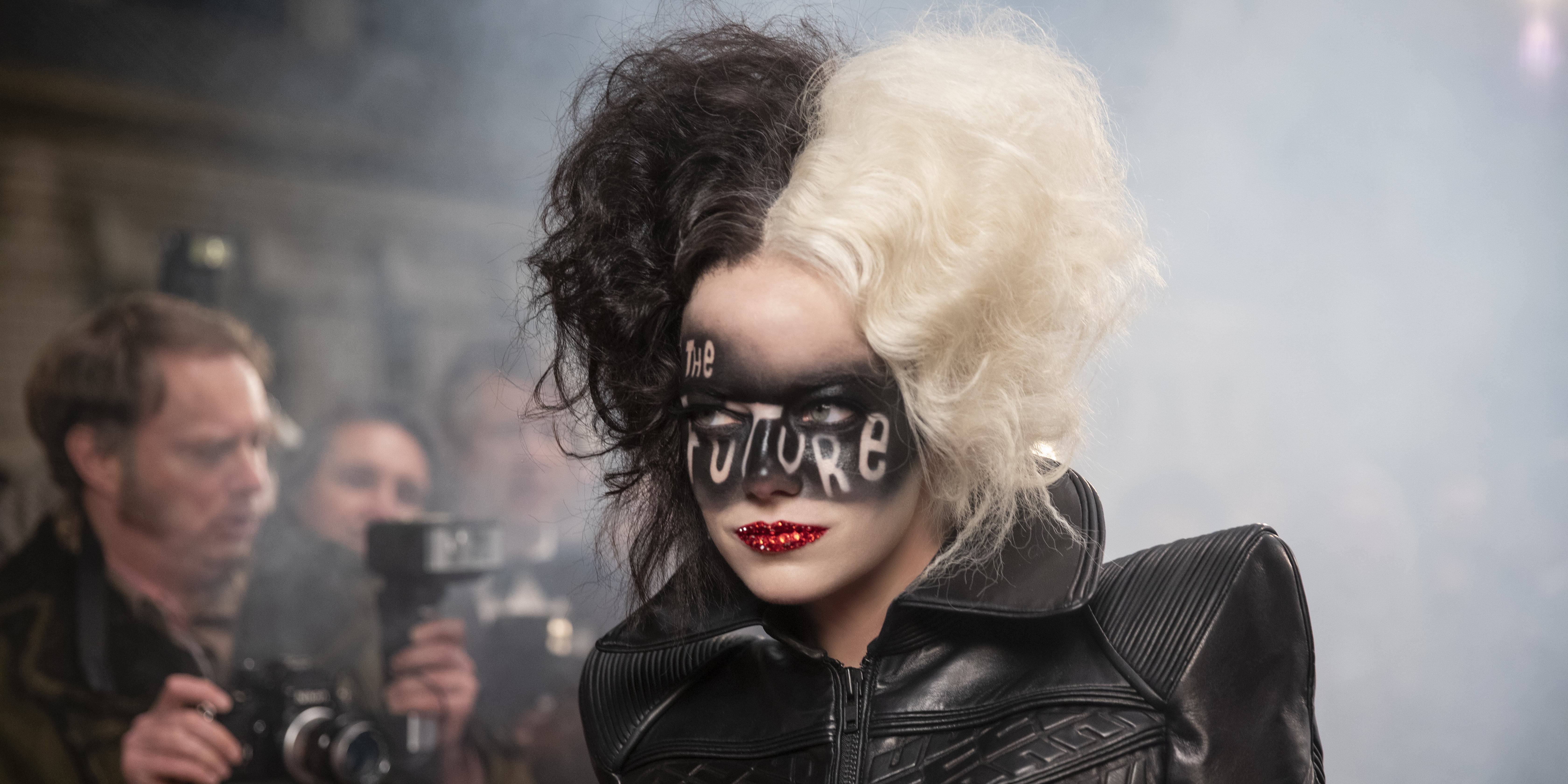 Cruella De Vil Emma Stone Cosplay Costume Coat Gloves-2021 Movie