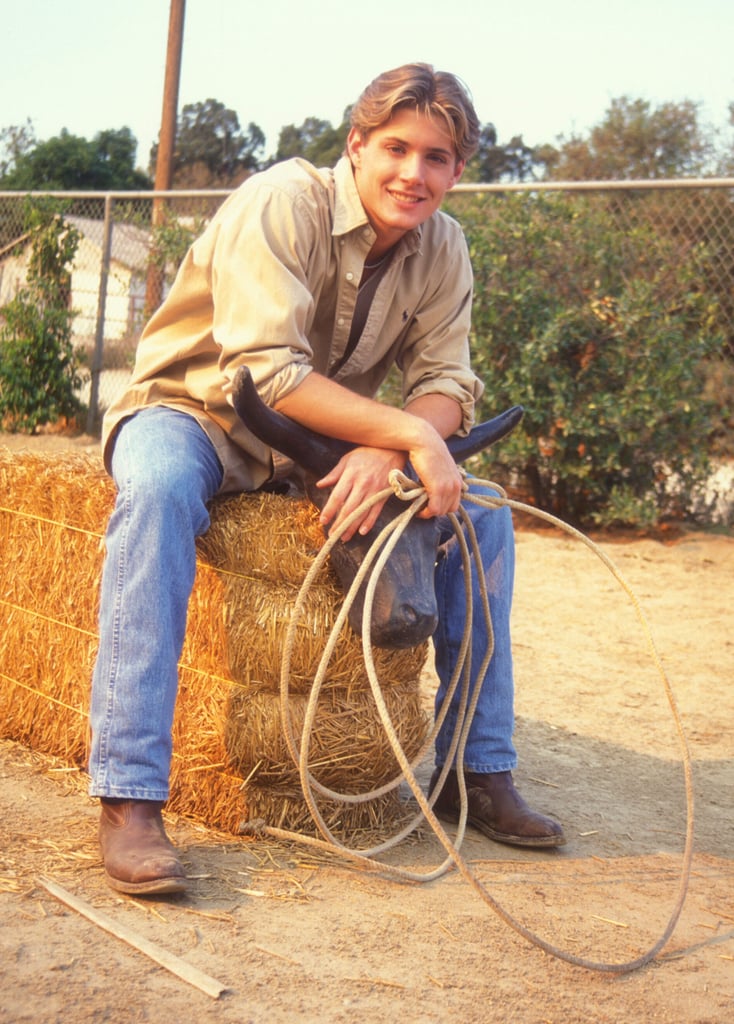 Jensen was totally a model back in the day, and it's not hard to see why . . . he's just so gorgeous! His modeling days go way back, even before that epic '90s cowboy shoot. He booked his first modeling gig when he was 2!
When he was younger, Jensen played a lot of baseball.
Nowadays, he likes to play golf in his free time.
He's even played a few rounds of golf with former Smallvile star Tom Welling.