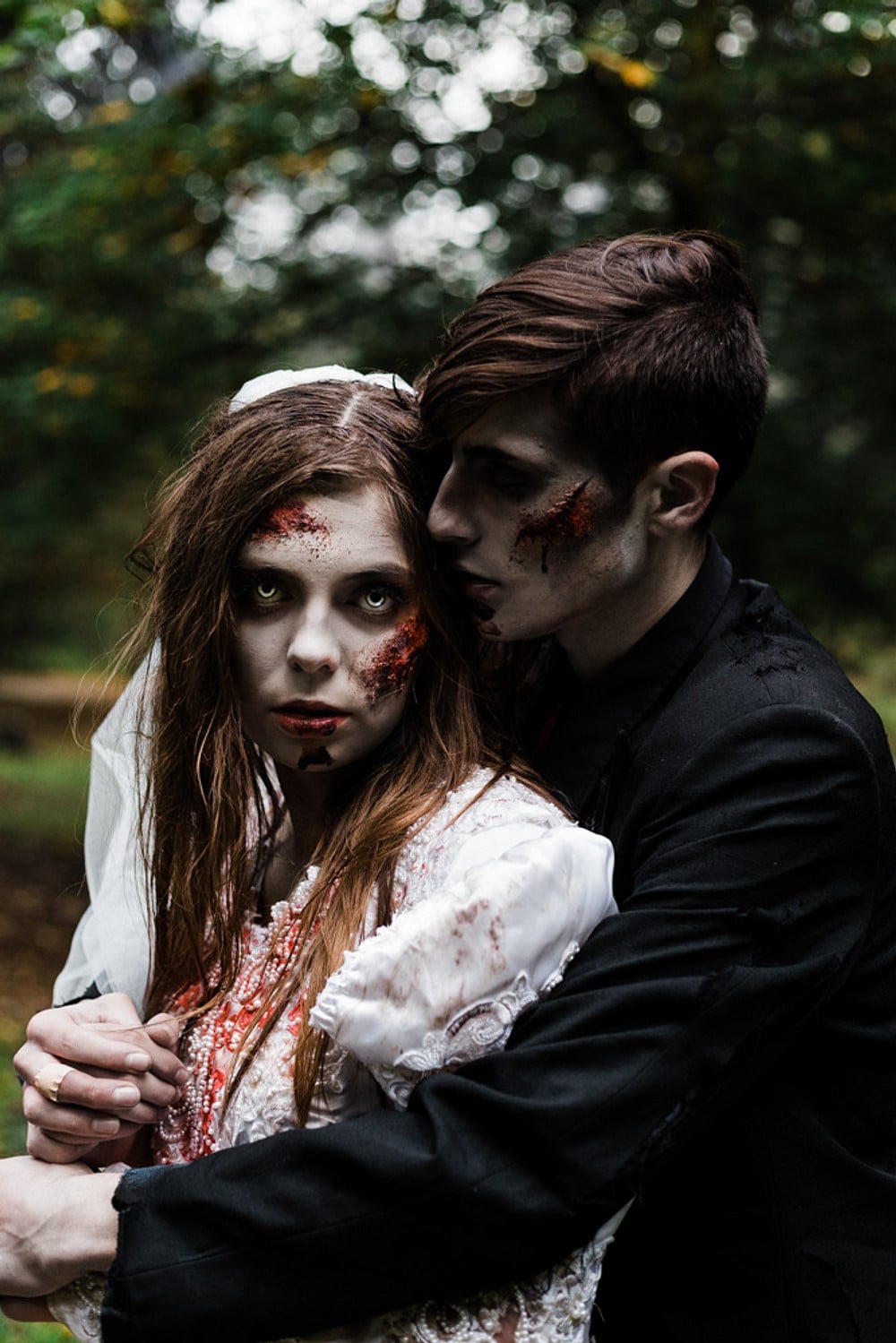 Love Sex This Zombie Themed Wedding Shoot Proves True Love Never Dies Popsugar Love Sex Photo 18