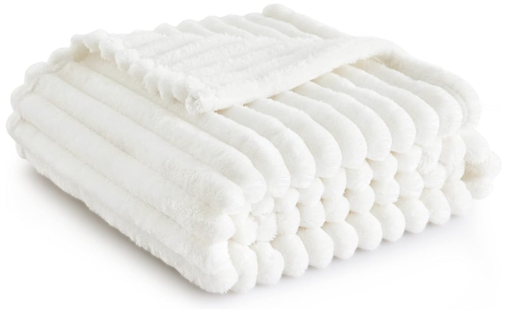 Bedsure White Throw Blanket