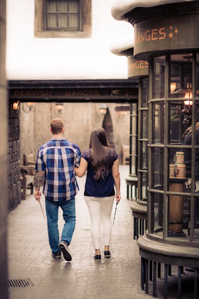 Engagement Photos at the Wizarding World of Harry Potter
