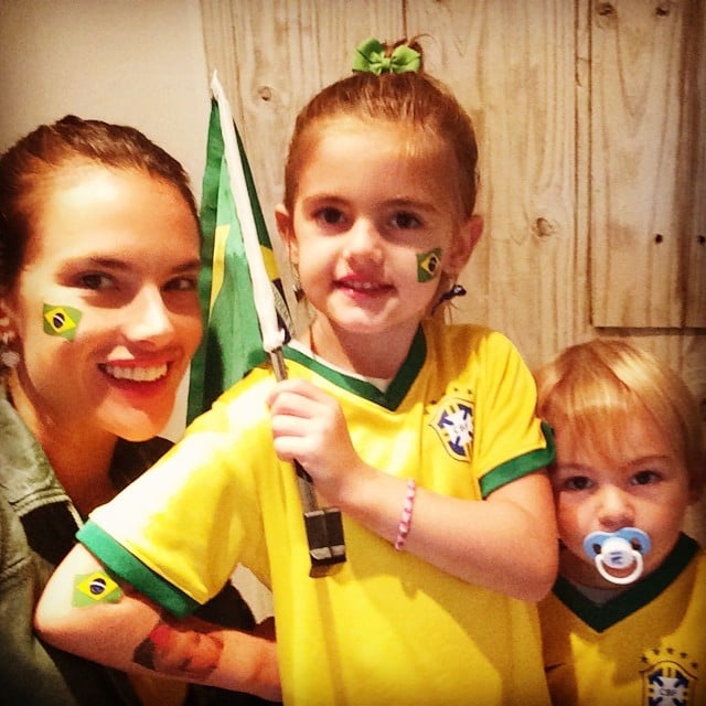Alessandra Ambrosio geared up to watch Brazil go up against Chile with her kids, Anja and Noah Mazur.
Source: Instagram user alessandraambrosio