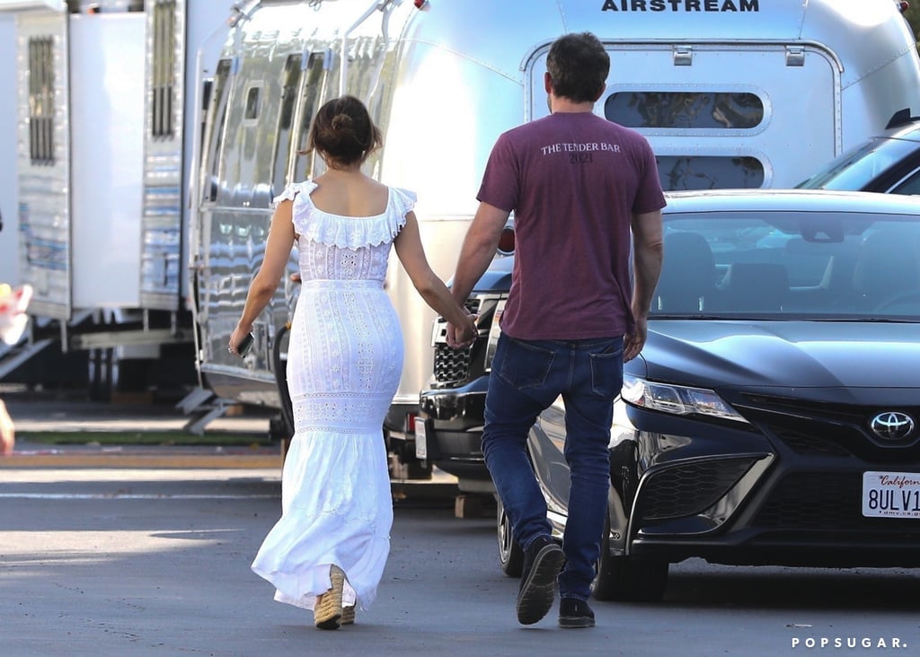 Jennifer Lopez and Ben Affleck Hold Hands on the Set of His 