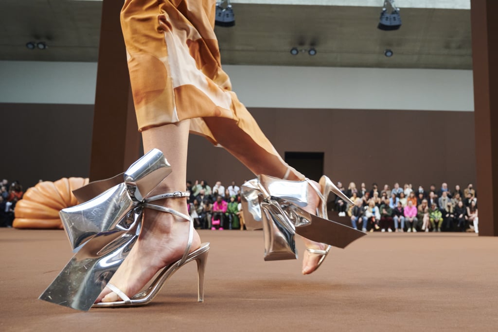 Loewe's Silver Bow Heels During Its Autumn 2022 Runway Show