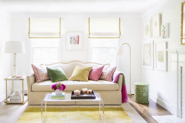 Benjamin Moore — "Glacier White"