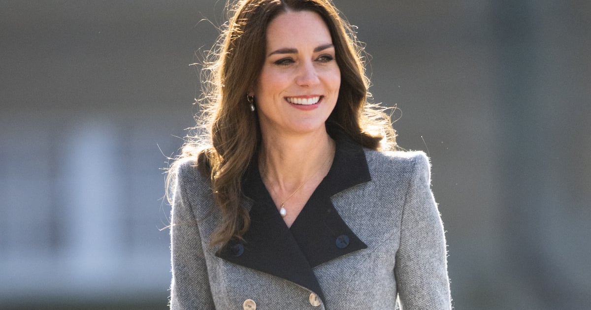 La robe-manteau Catherine Walker de Kate Middleton