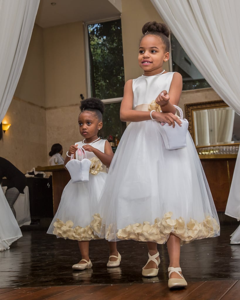 Cute Flower Girl Pictures